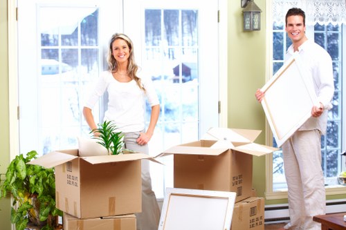 Careful handling of sofas and household furniture for storage